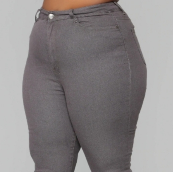 Fashion Nova Right Angle Skinny Jean - Picture 2 of 3